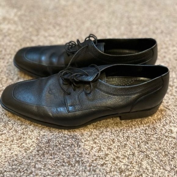 Men’s Cole Haan black dress shoes in size 11 m - Picture 4 of 5